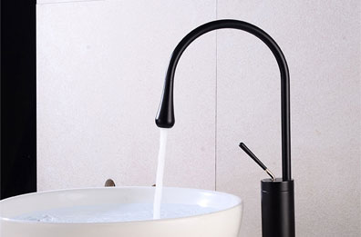 What the design styles of the faucets?