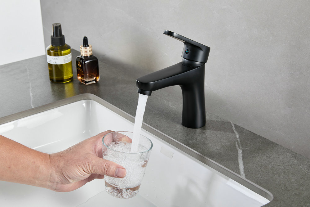 How Can You Choose the Right Faucet for Your Kitchen or Bathroom ? 1