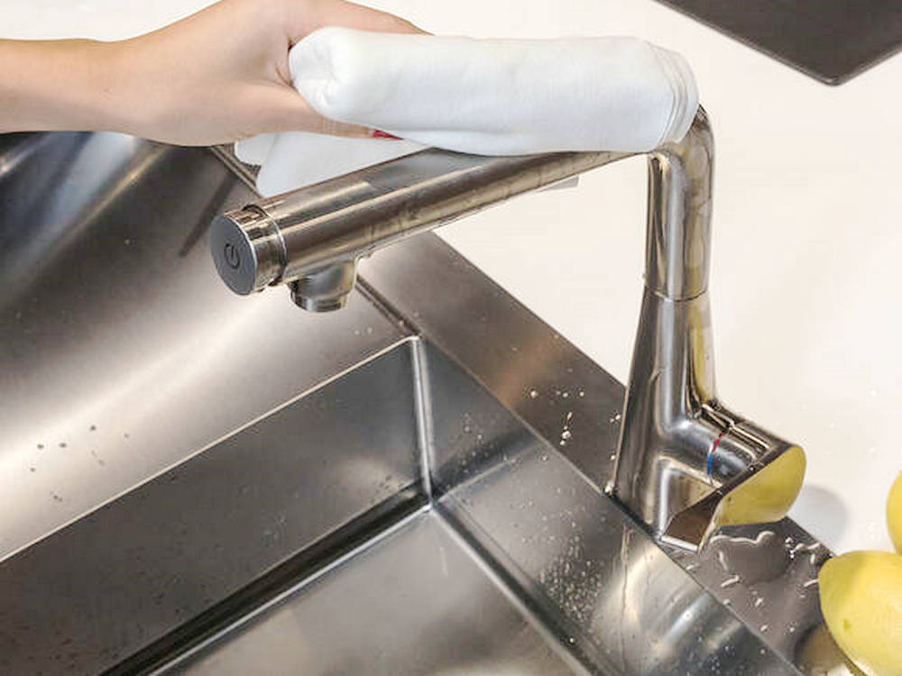 How Can You Clean and Maintain Your Faucet to Ensure Longevity? 3 How Can You Clean and Maintain Your Faucet to Ensure Longevity? 3